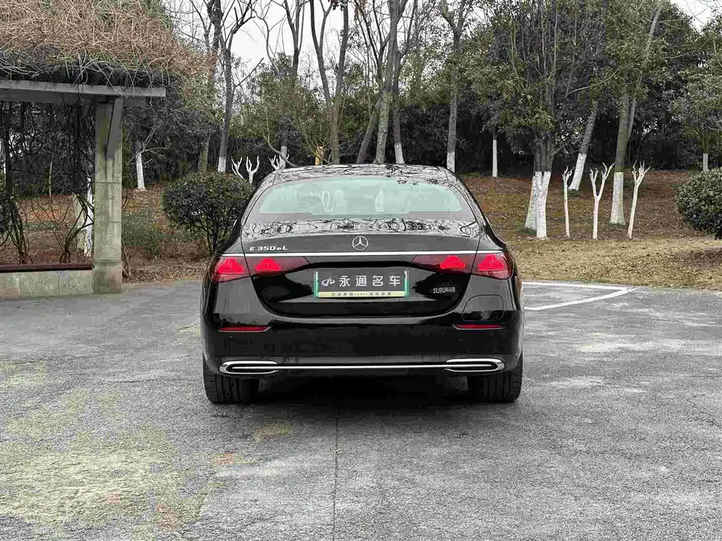 Mercedes-Benz E-Class New Energy 2024 E 350 e L plug-in hybrid sedan купить на сайте DeffCars