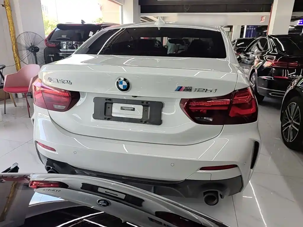 BMW 1 Series 2023 125i M Sports Night Edition купить на сайте DeffCars