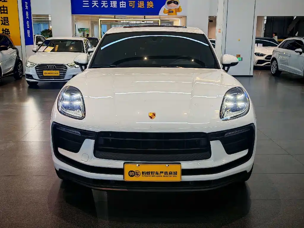 Macan 2023 Macan 2.0T купить на сайте DeffCars