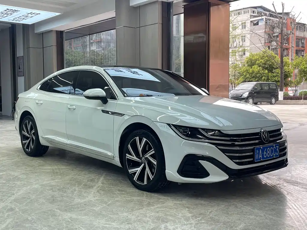 FAW-Volkswagen CC 2021 330TSI Dazzling Edition купить на сайте DeffCars