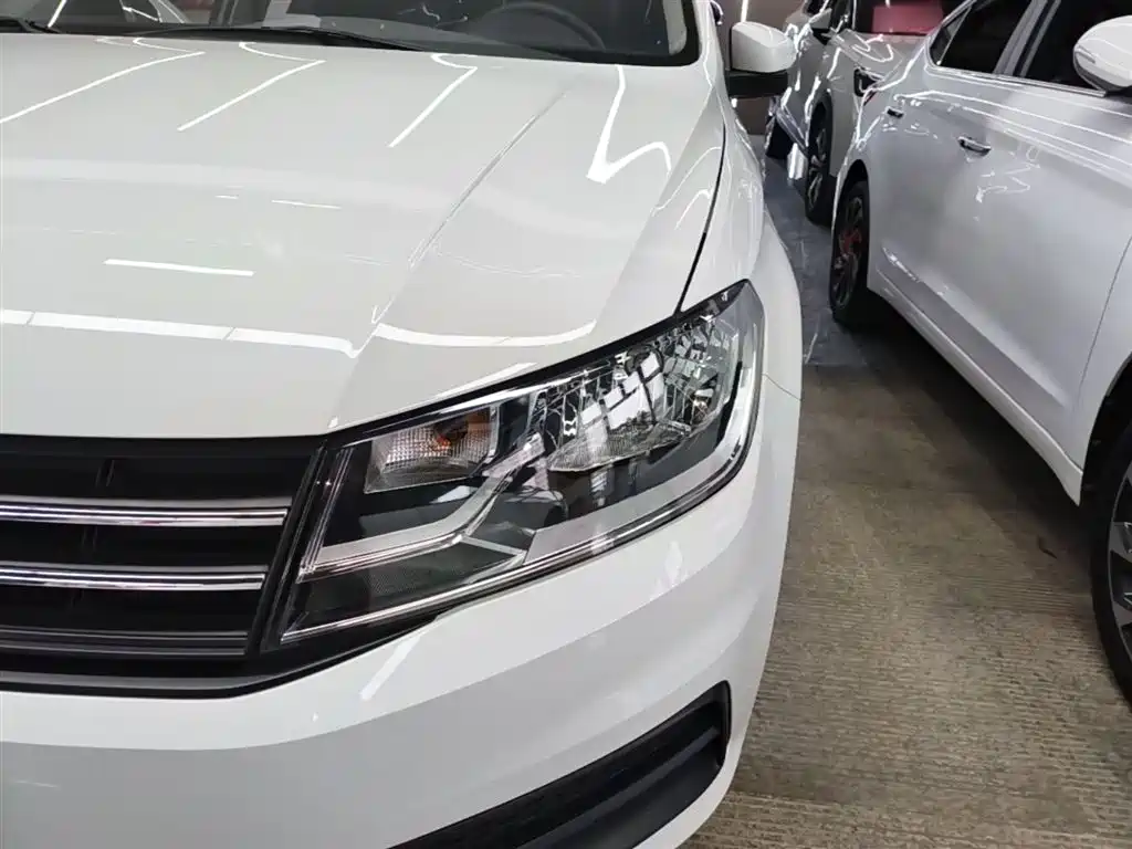 Santana 2021 1.5L Manual Fashion Edition купить на сайте DeffCars