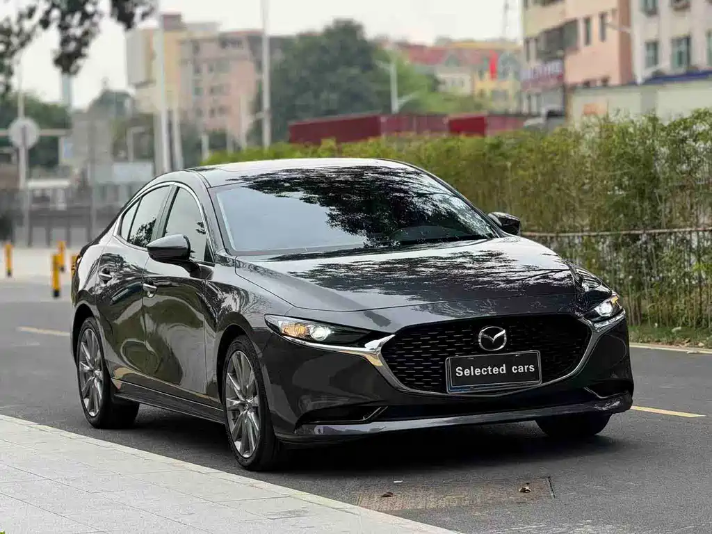 Mazda3 Angkesela 2022 2.0L Automatic Premium Edition купить на сайте DeffCars