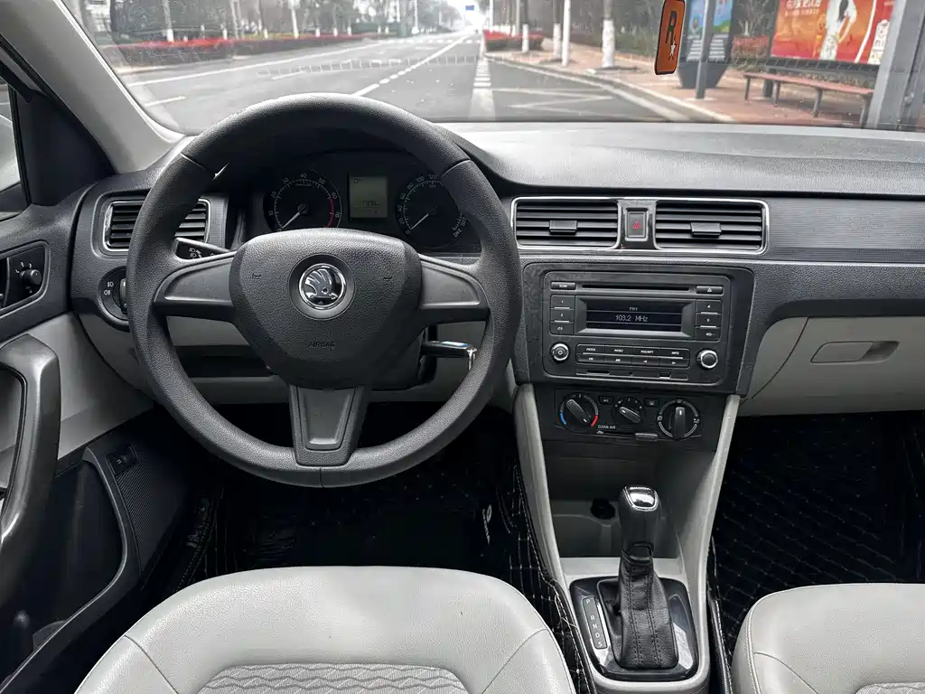 Xinrui 2016 1.6L automatic version купить на сайте DeffCars