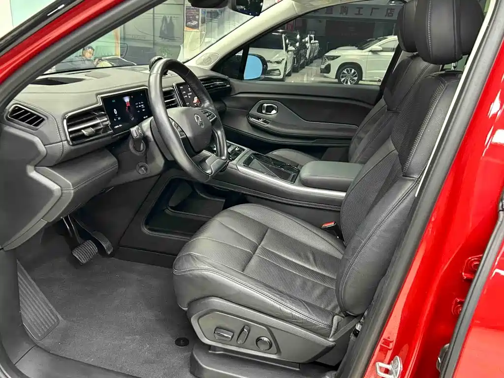 NIO ES8 2018 model 355KM base version six-seater version купить на сайте DeffCars