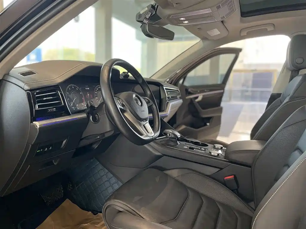 Touareg 2020 3.0TSI Ruixiang Edition National VI купить на сайте DeffCars