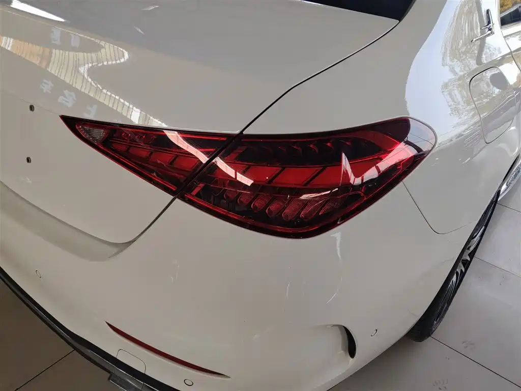 Mercedes-Benz C-Class 2024 facelift C 260 L sports version купить на сайте DeffCars