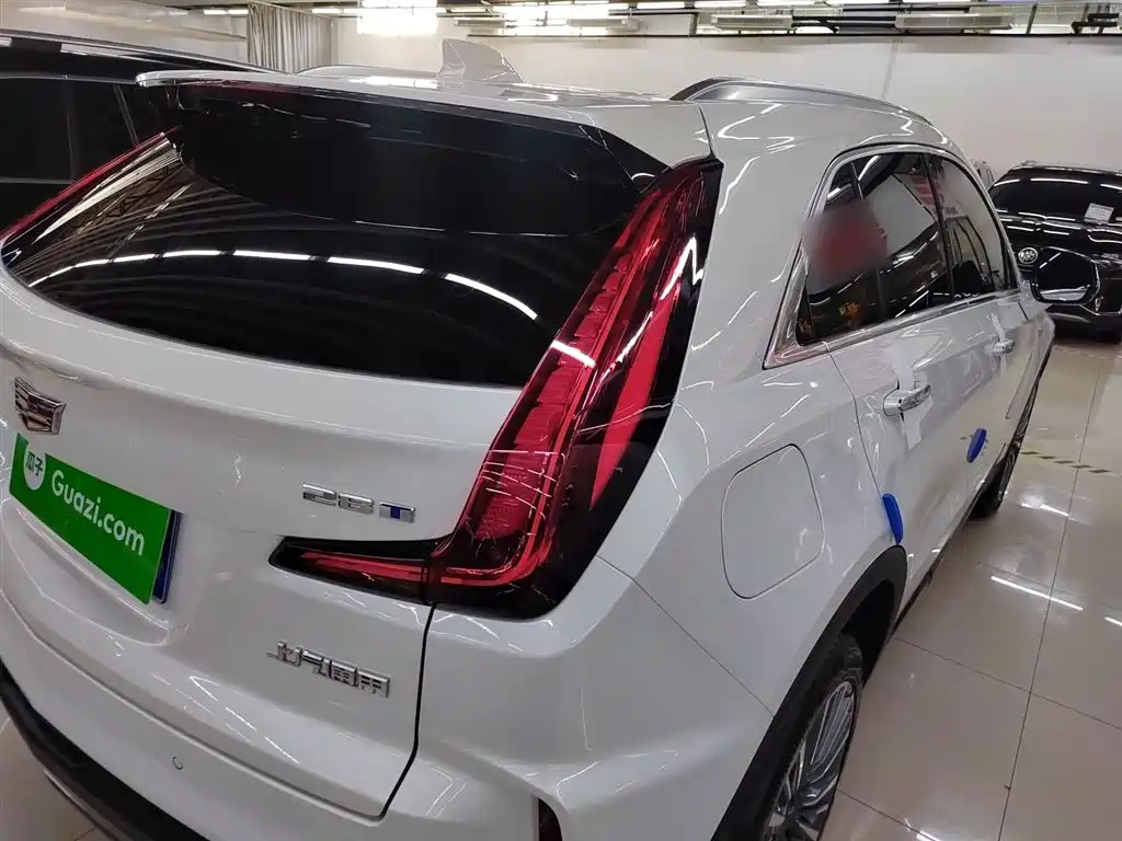 Cadillac XT4 2024 28T two-wheel drive premium model купить на сайте DeffCars