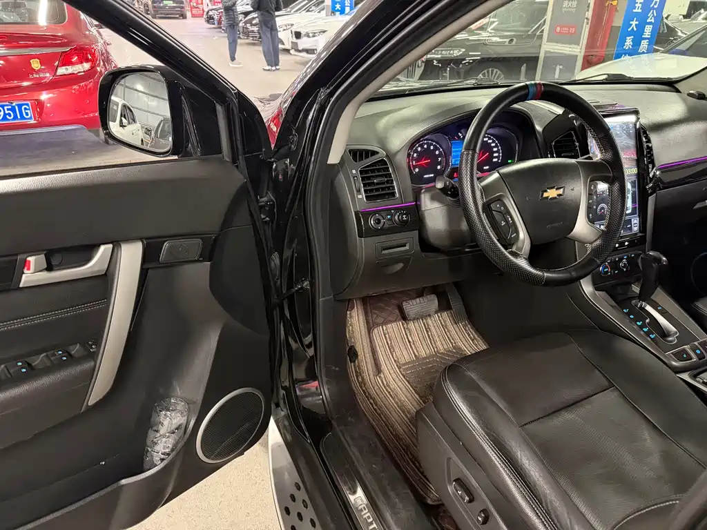 Captiva 2017 2.4L four-wheel drive flagship version 7 seats купить на сайте DeffCars
