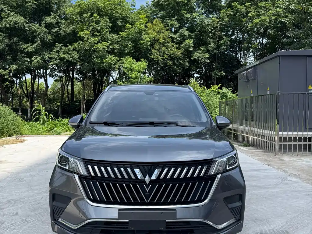 Wuling Jiachen 2022 1.5L Manual Enjoy Elite Model купить на сайте DeffCars