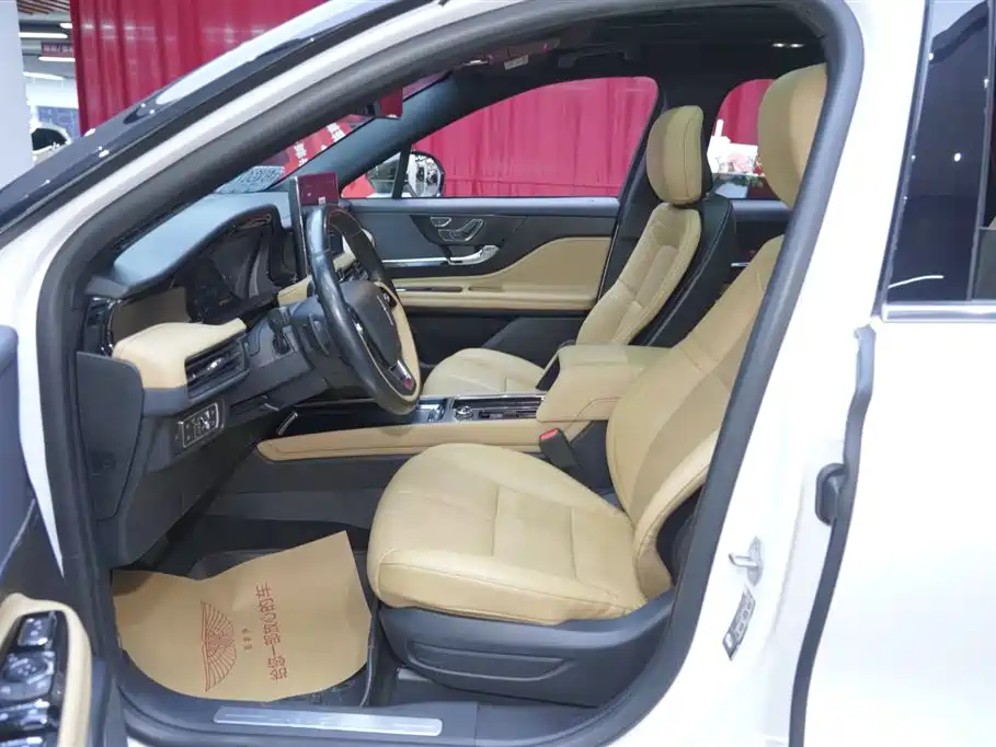Adventurer 2022 2.0T Two-wheel drive Premium Edition купить на сайте DeffCars