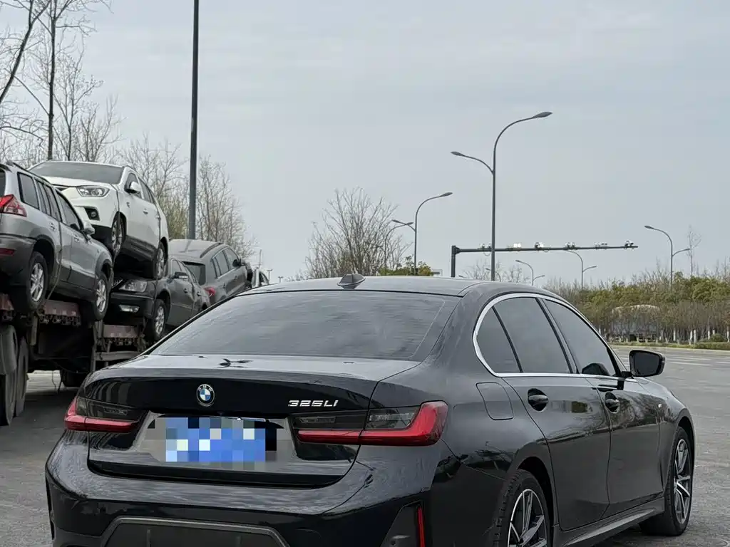 BMW 3 Series 2024 325Li M Sports Package купить на сайте DeffCars