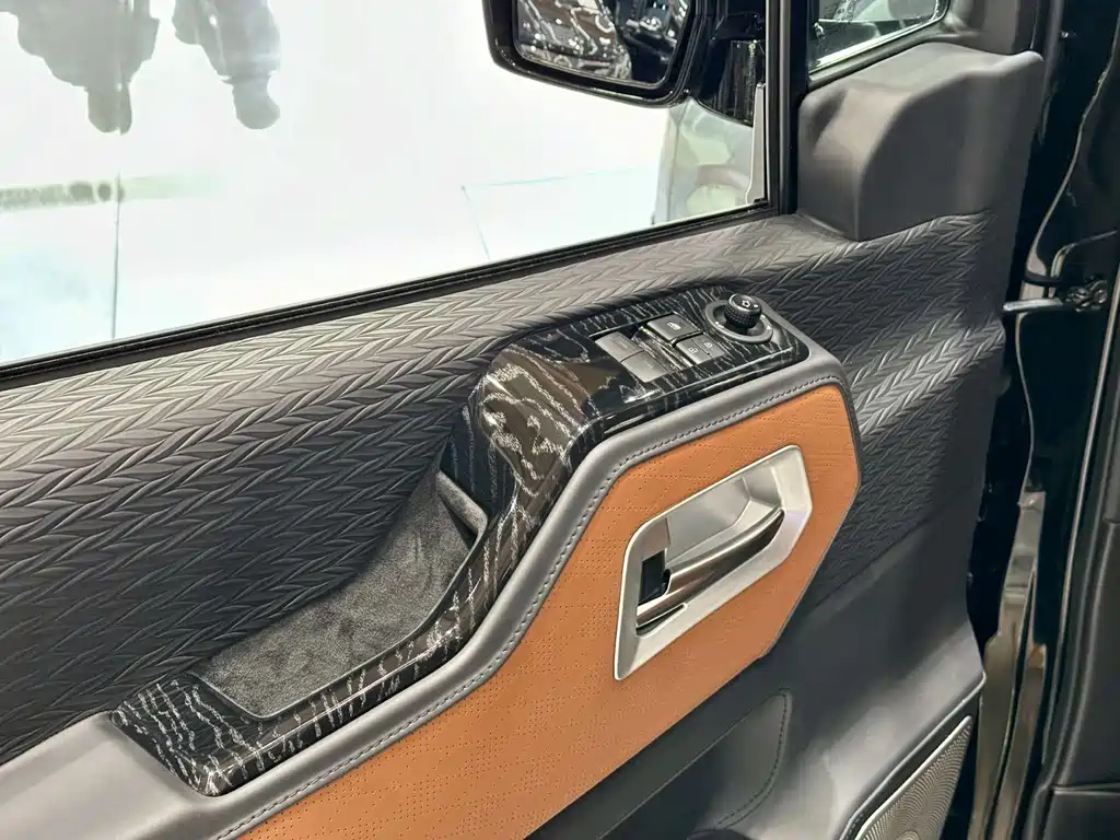 Kemuller Alpha AH series 2024 model AH380 купить на сайте DeffCars