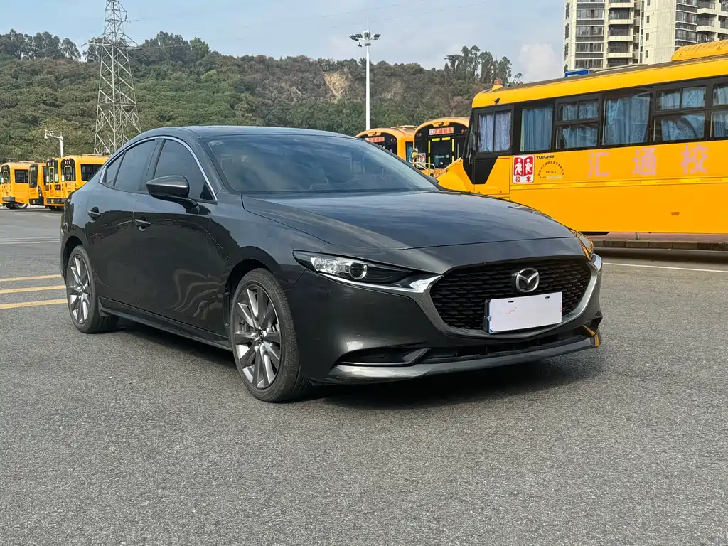 Mazda3 Angkesela 2020 2.0L Automatic Premium Edition купить на сайте DeffCars