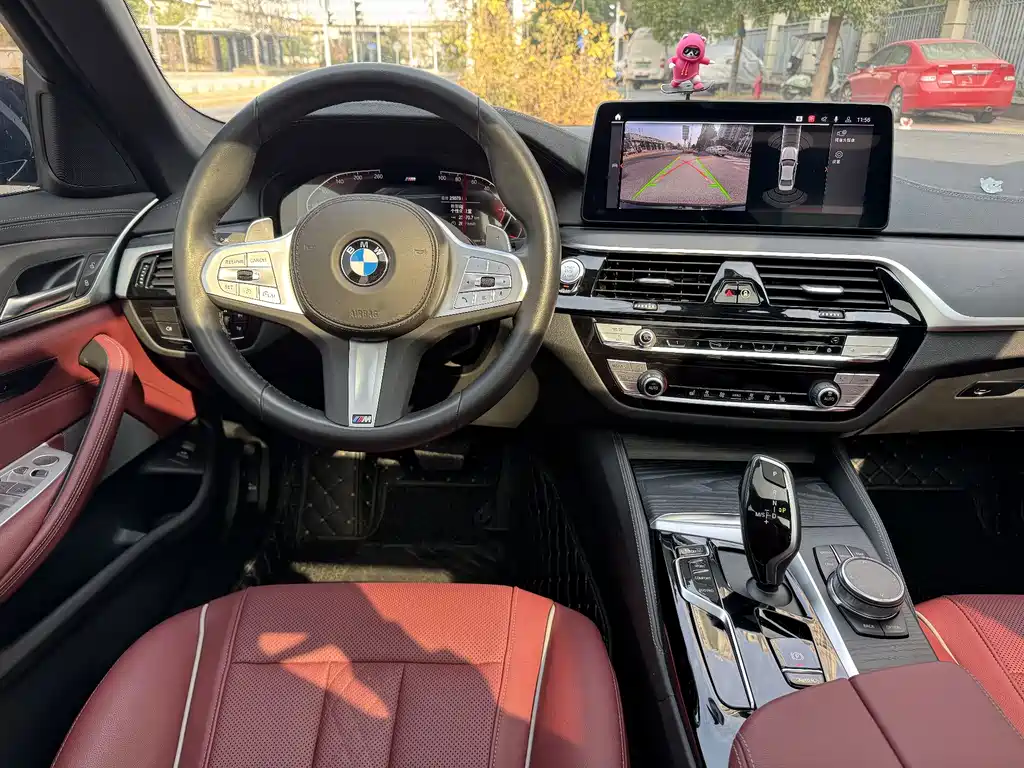 BMW 5 Series 2023 530Li Leading M Sport Kit купить на сайте DeffCars