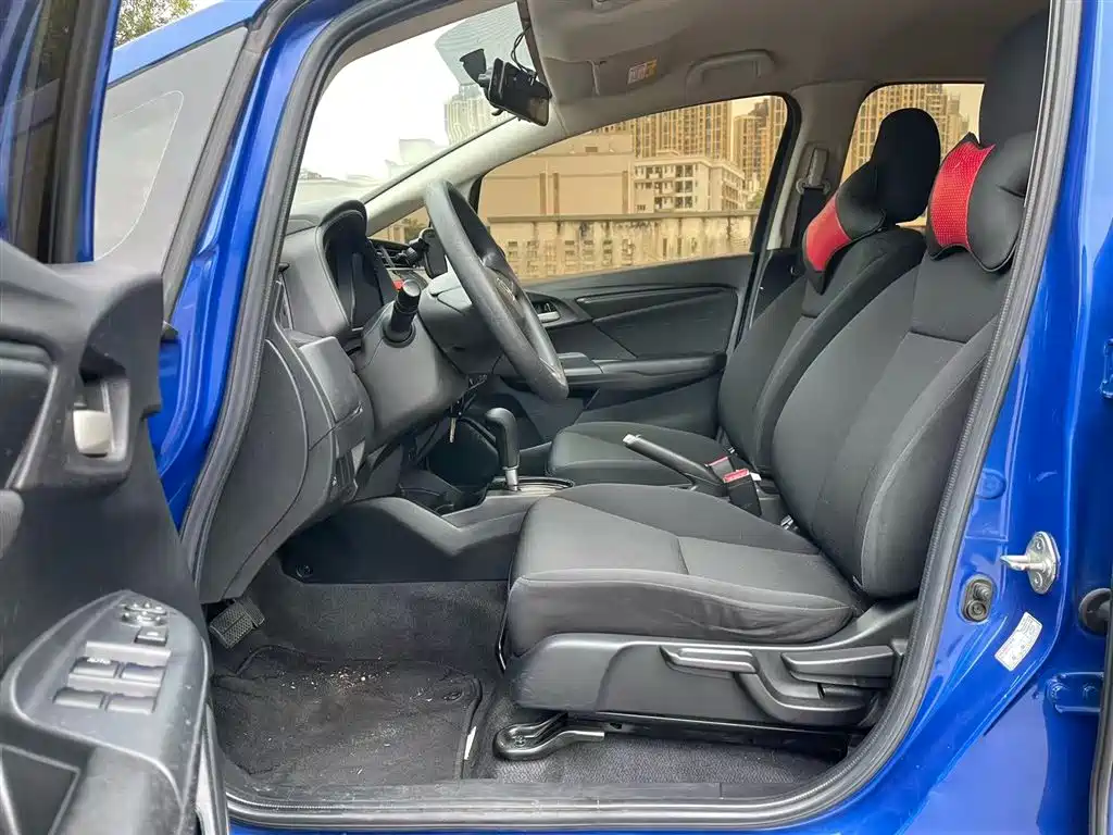 Fit 2016 1.5L LX CVT comfort model купить на сайте DeffCars