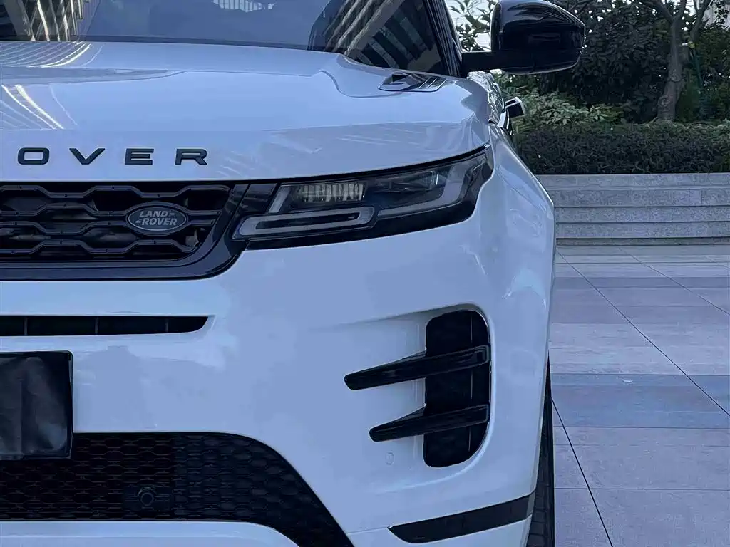 Range Rover Evoque 2020 249PS R-DYNAMIC S first sports customized version купить на сайте DeffCars