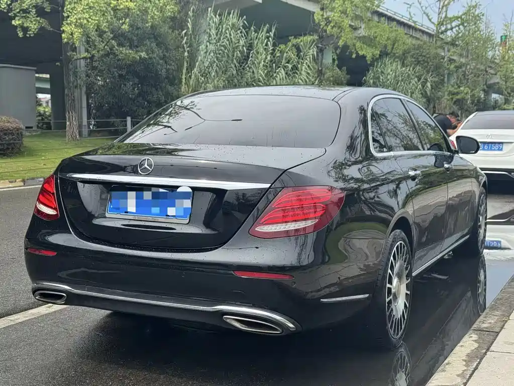 Mercedes-Benz E-Class 2017 E 320 L 4MATIC купить на сайте DeffCars