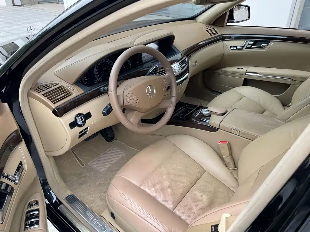 Mercedes-Benz S-Class 2010 S 300 L Business Type купить на сайте DeffCars