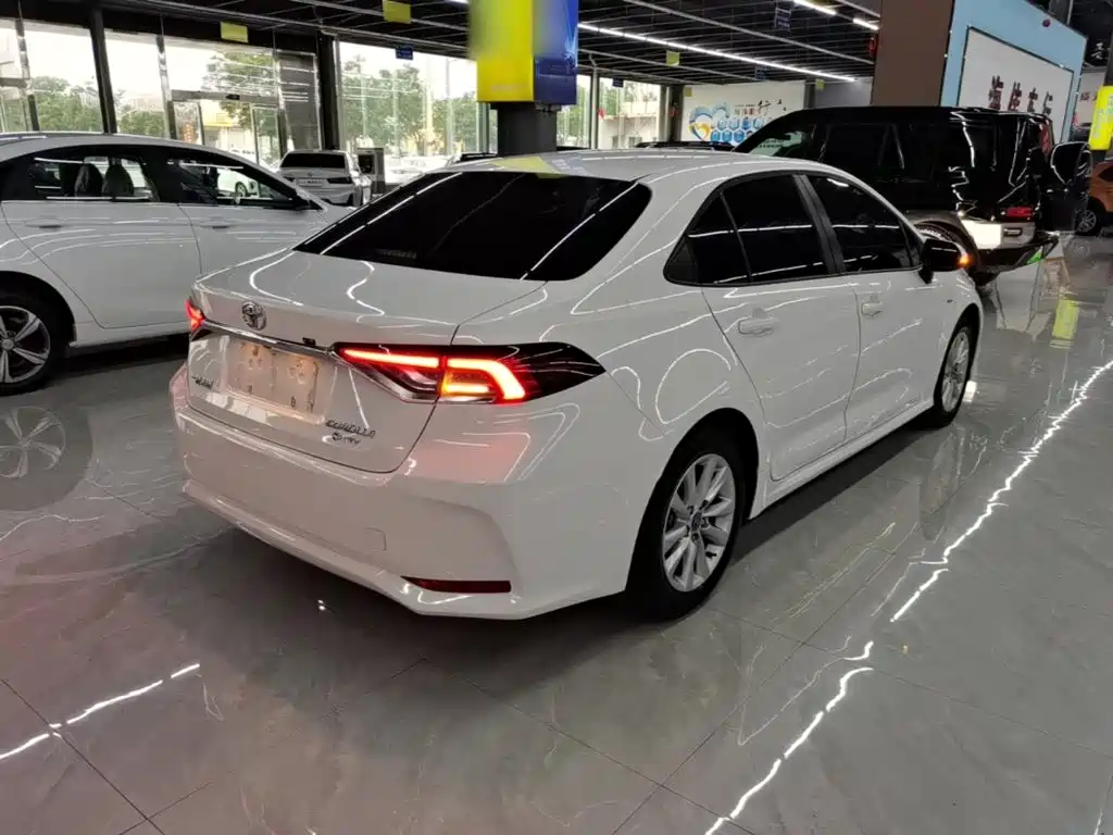 Corolla 2023 1.8L Intelligent Electric Hybrid Dual Engine Elite Edition купить на сайте DeffCars