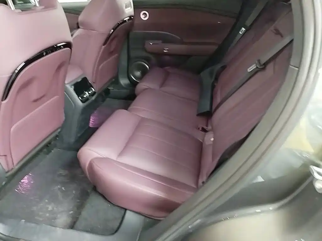 Lantu FREE 2025 FREE+ four-wheel drive Qiankun version купить на сайте DeffCars
