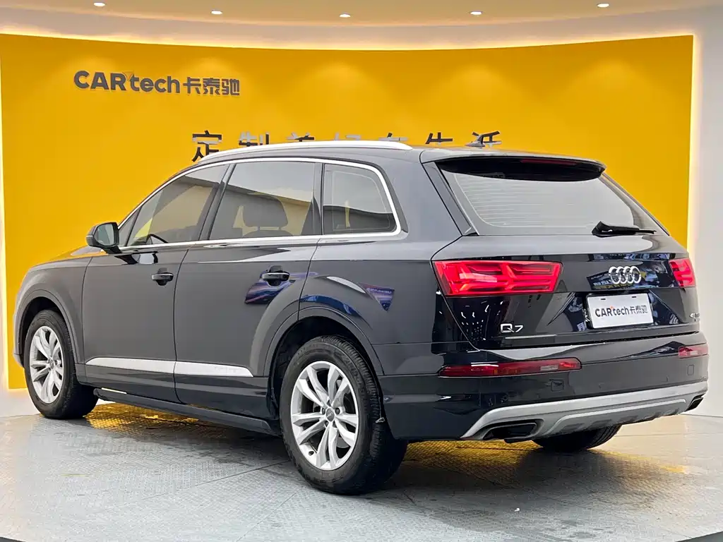 Audi Q7 2019 45 TFSI Comfort купить на сайте DeffCars