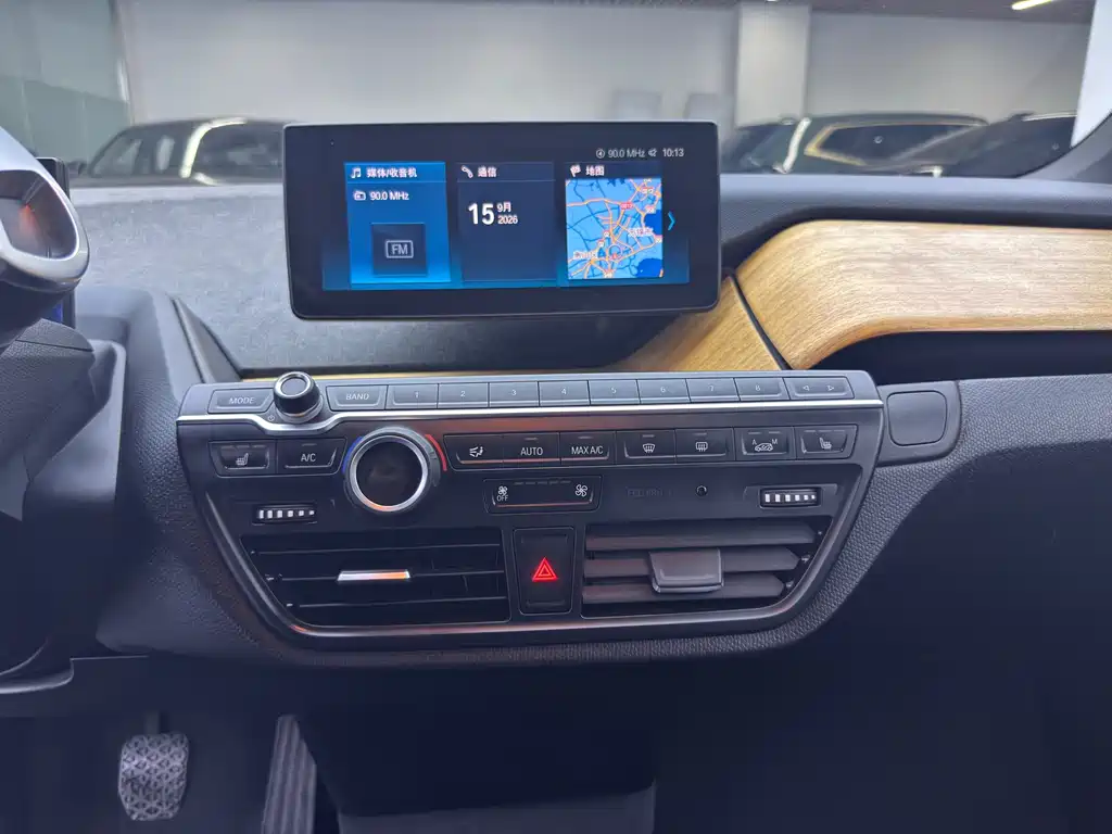 BMW i3 imported 2019 fast charging version купить на сайте DeffCars