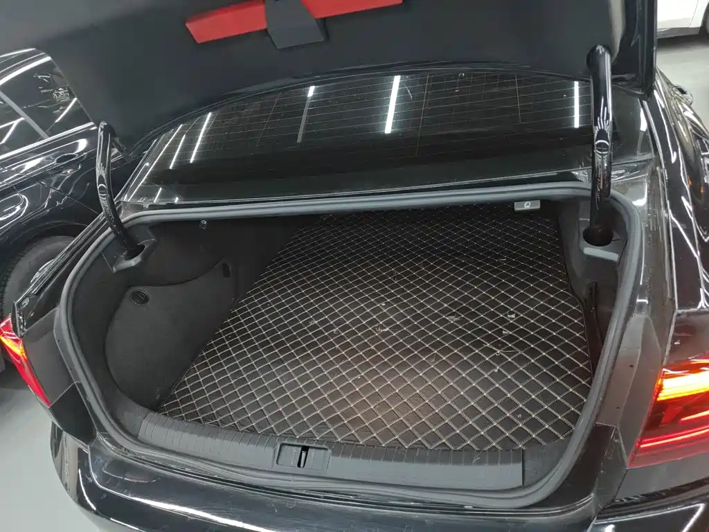 Magotan PHEV 2022 GTE luxury model купить на сайте DeffCars