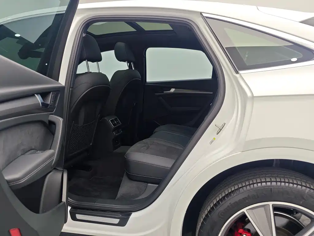 Audi Q5L Sportback 2022 facelift 45 TFSI luxury model купить на сайте DeffCars