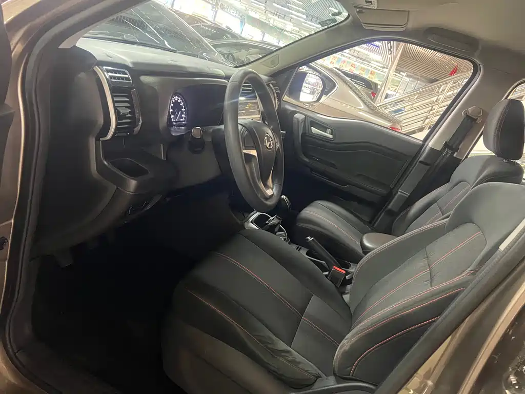 Changan Auchan X70A 2019 1.5L Manual Standard Type National VI купить на сайте DeffCars