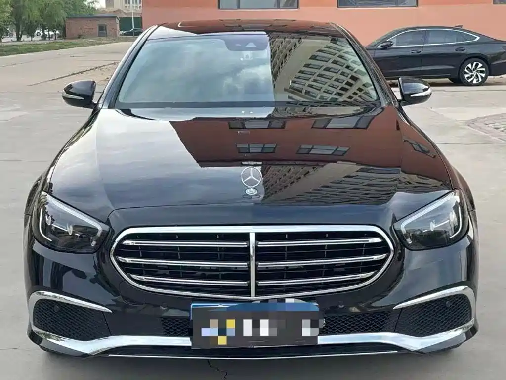 Mercedes-Benz E-Class 2017 E 200 L 4MATIC купить на сайте DeffCars