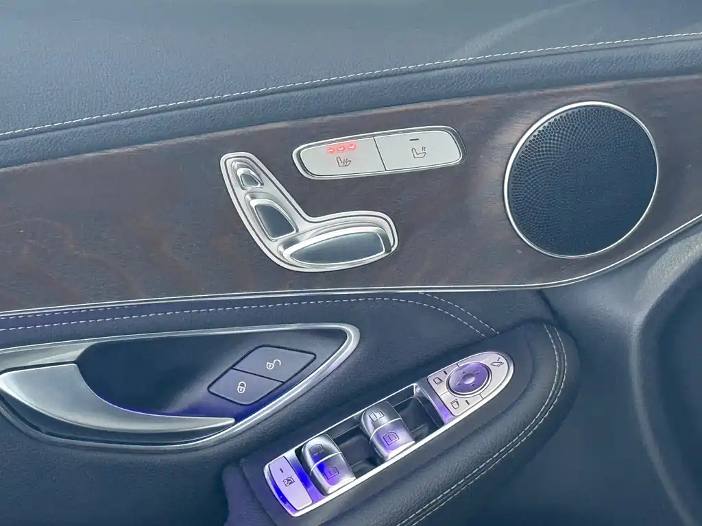 Mercedes-Benz GLC 2020 GLC 260 L 4MATIC luxury model купить на сайте DeffCars