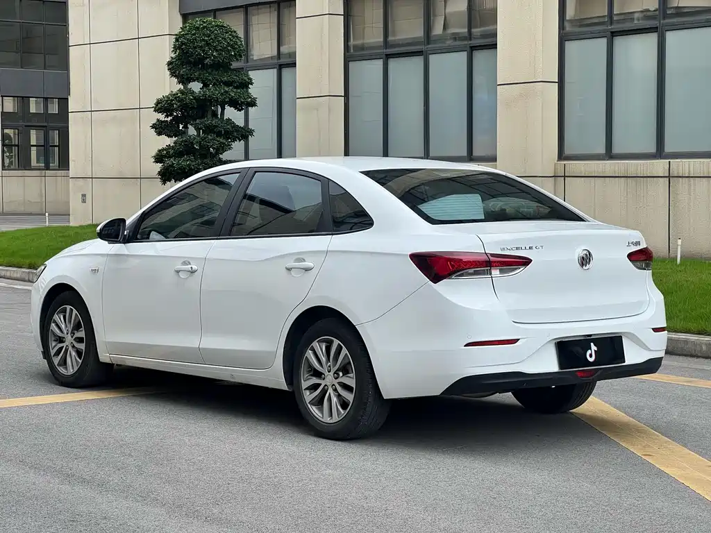 Excelle GT 2021 1.3T Automatic Light Hybrid Elite купить на сайте DeffCars