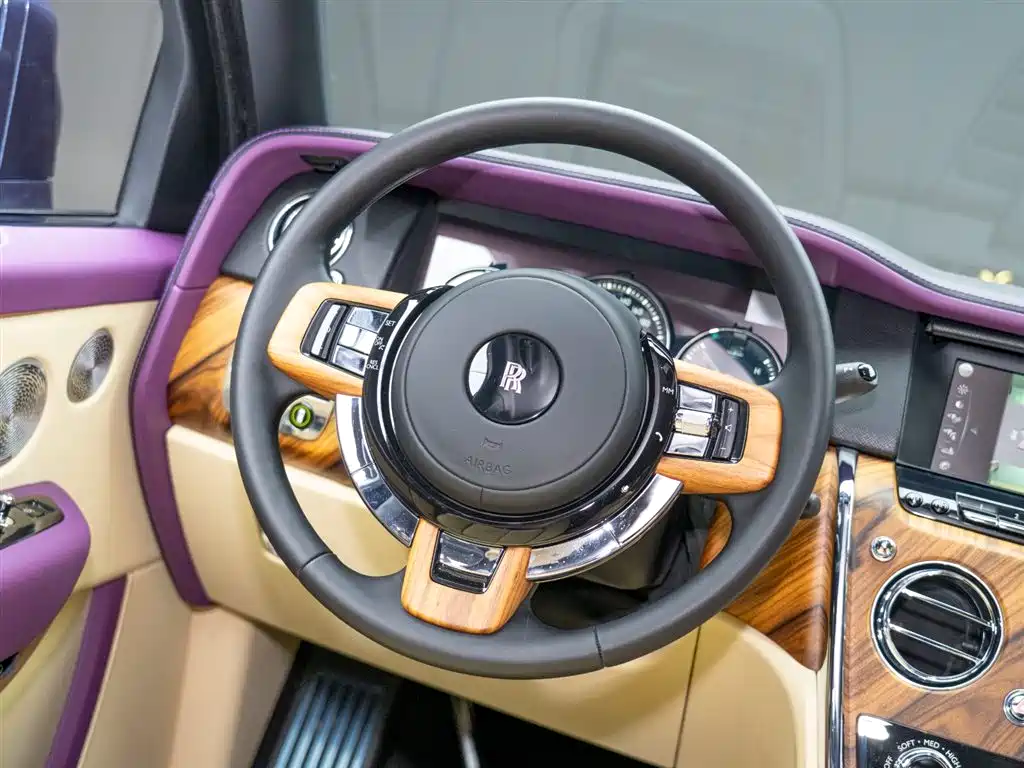 Cullinan 2018 four-seat version купить на сайте DeffCars