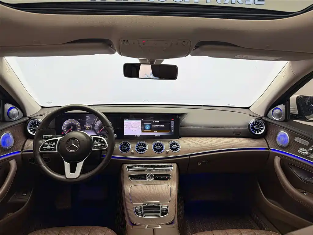 Mercedes-Benz E-Class 2020 Facelift E 300 L Special Edition купить на сайте DeffCars