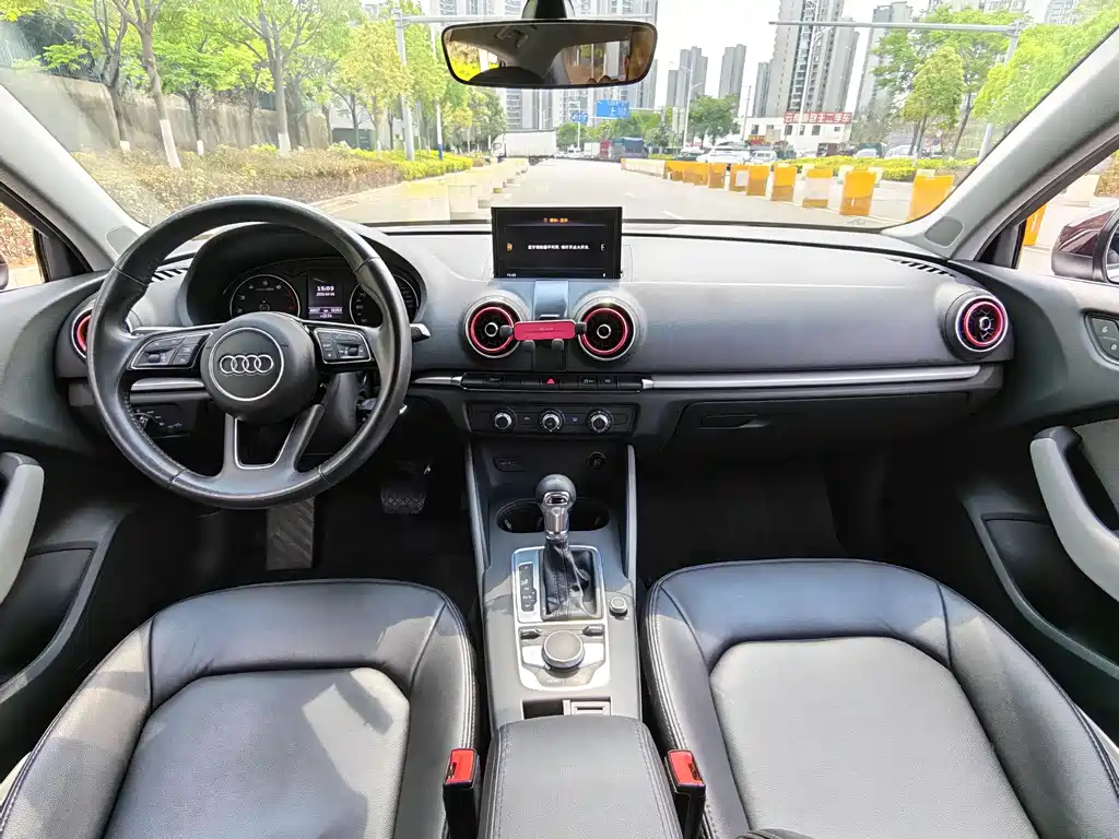 Audi A3 2019 Limousine 35 TFSI Enterprising National V купить на сайте DeffCars