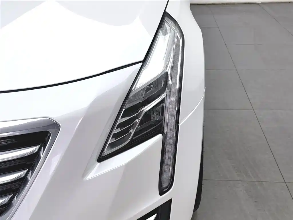 Cadillac CT6 2017 40T luxury model купить на сайте DeffCars