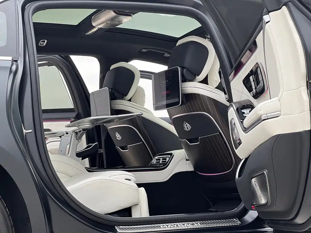 Maybach S-Class 2022 S 680 4MATIC Original Couture First Edition купить на сайте DeffCars