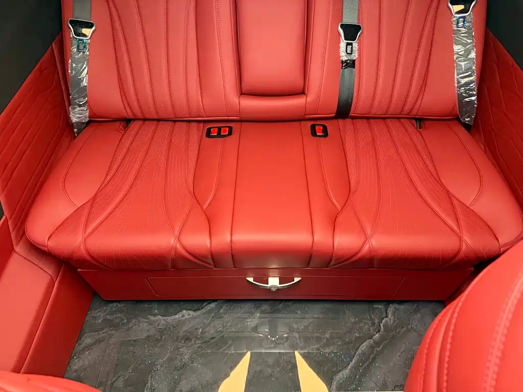 Vito 2020 2.0T Business Edition 7 seats купить на сайте DeffCars