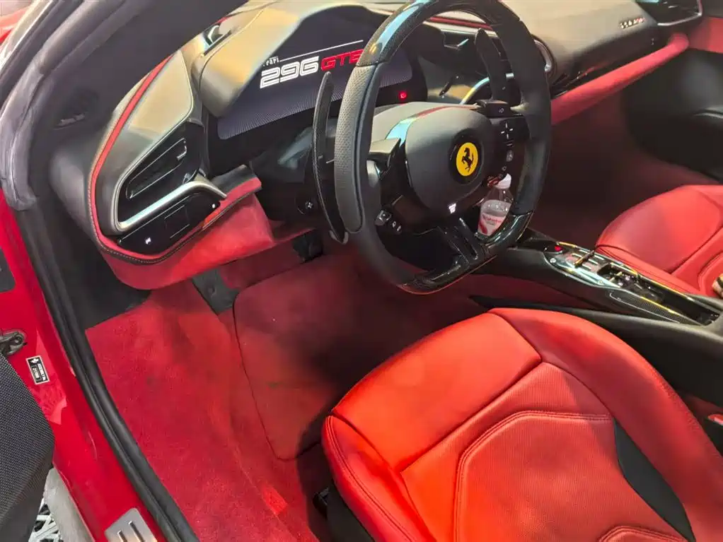 Ferrari 296 2021 3.0T V6 GTB купить на сайте DeffCars