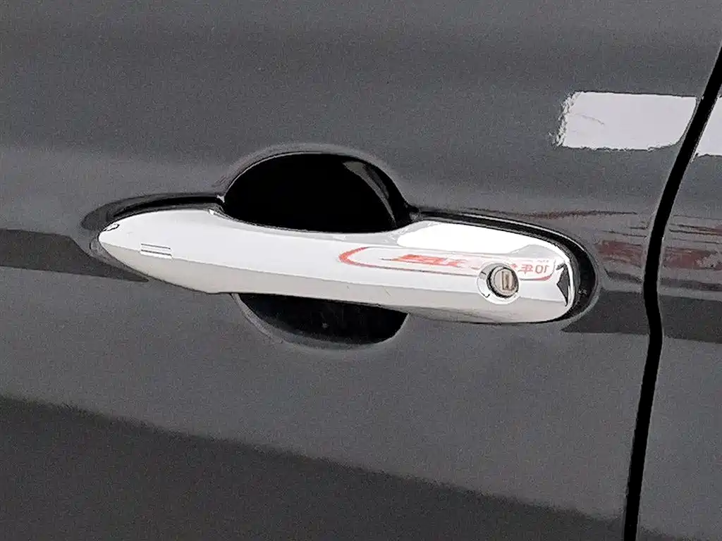 Camry 2021 2.0G Deluxe Edition купить на сайте DeffCars
