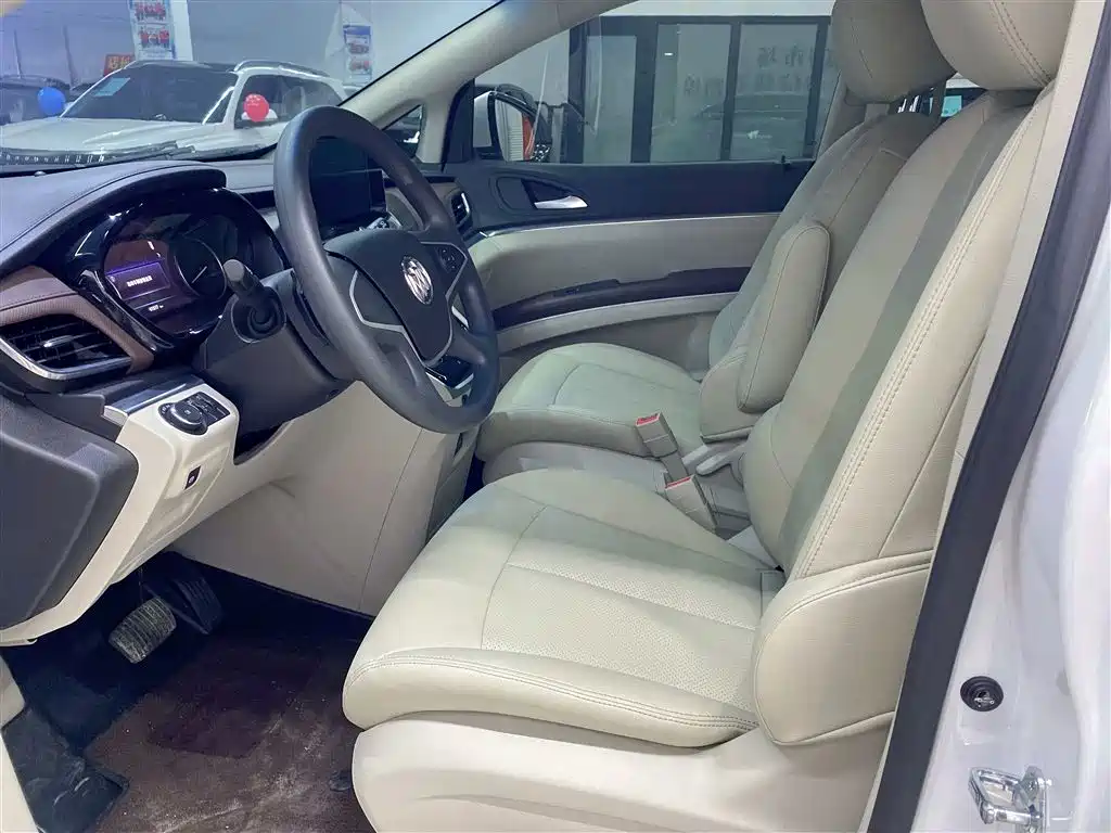 Buick GL8 2020 Land Business Class 652T Comfort купить на сайте DeffCars