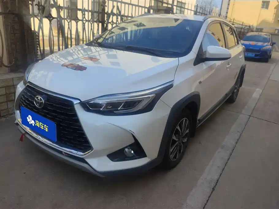 YARiS L Zhixuan 2022 Zhixuan X 1.5L CVT luxury PLUS version купить на сайте DeffCars