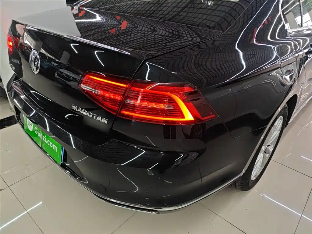 Magotan 2019 330TSI DSG luxury model National VI купить на сайте DeffCars