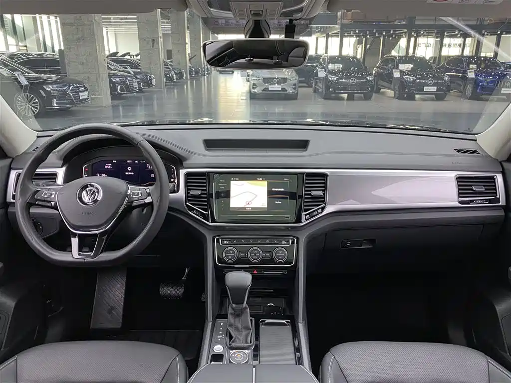 Touron 2020 380TSI four-wheel drive luxury version National V купить на сайте DeffCars