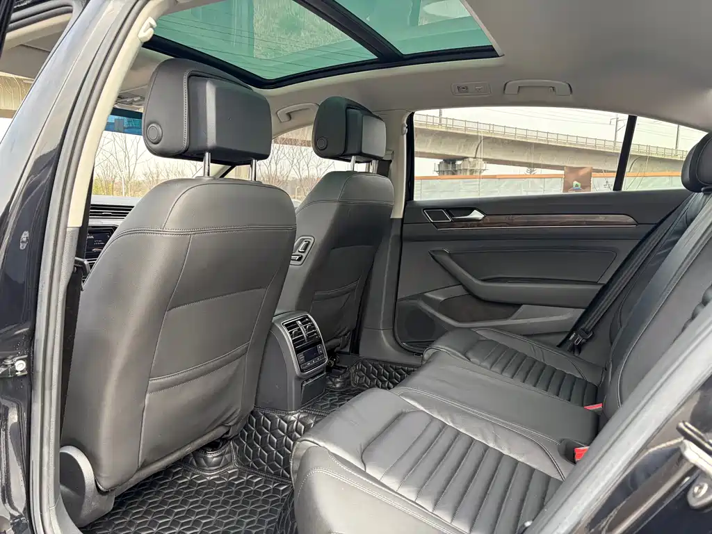Magotan 2019 330TSI DSG luxury model National V купить на сайте DeffCars