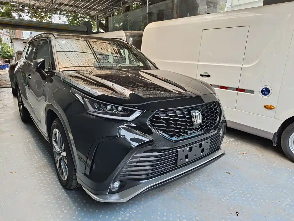 Crown Lufang 2026 2.5L HEV four-wheel drive luxury version купить на сайте DeffCars