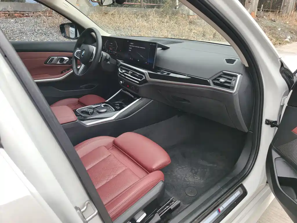 BMW 3 Series 2023 320Li M Sports Package купить на сайте DeffCars