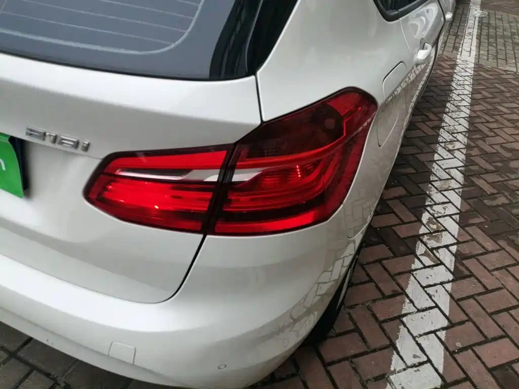 BMW 2 Series Station Wagon 2016 218i Fashion Model купить на сайте DeffCars