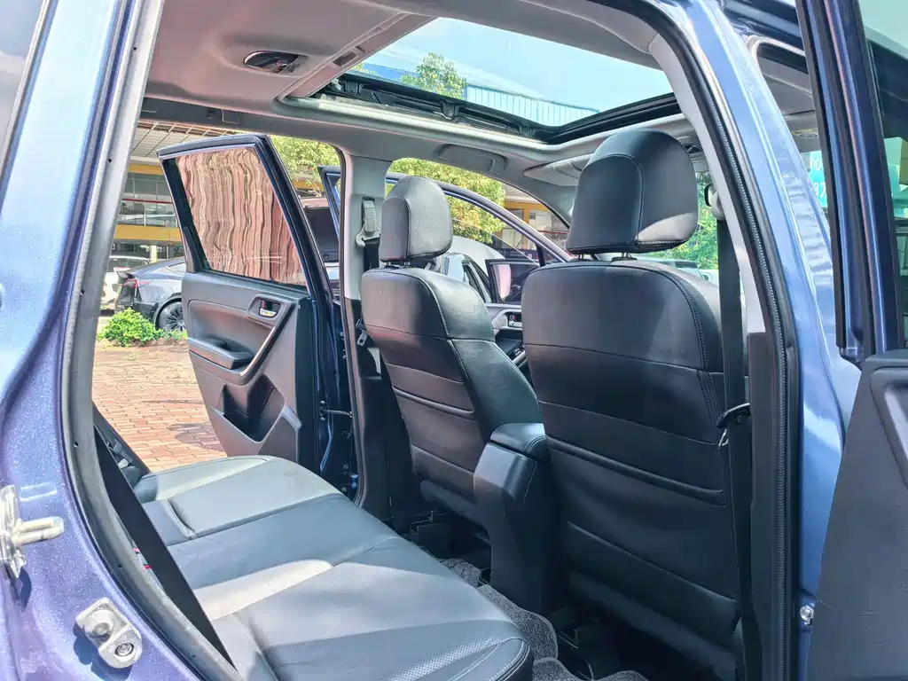 Forester 2018 2.0i Deluxe Navigation Edition купить на сайте DeffCars