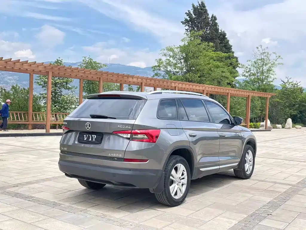 Kodiak 2018 facelift TSI330 5-seater two-wheel drive comfort version купить на сайте DeffCars